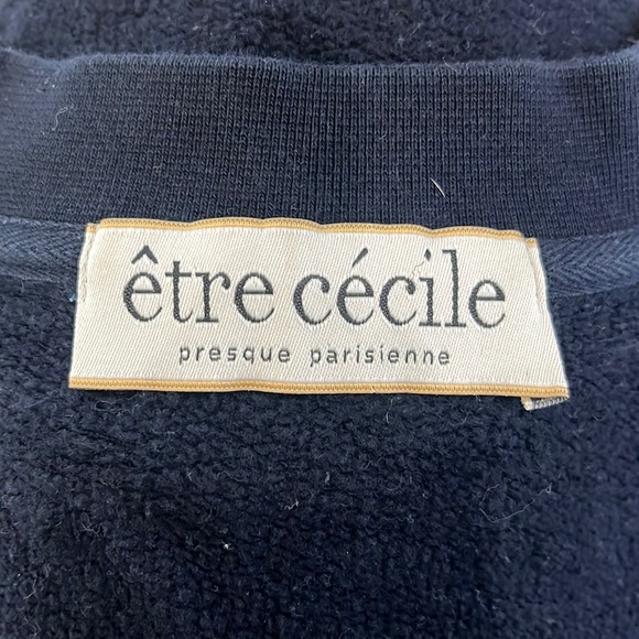 Sweatshirt - Picture 2 of 6